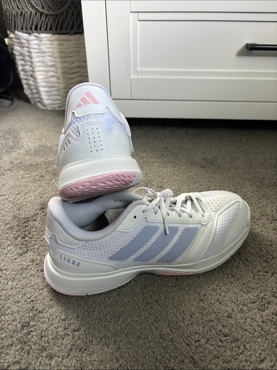 adidas Shoes - (Basically new) adidas Women's White & Light Pink volleyball Sneakers